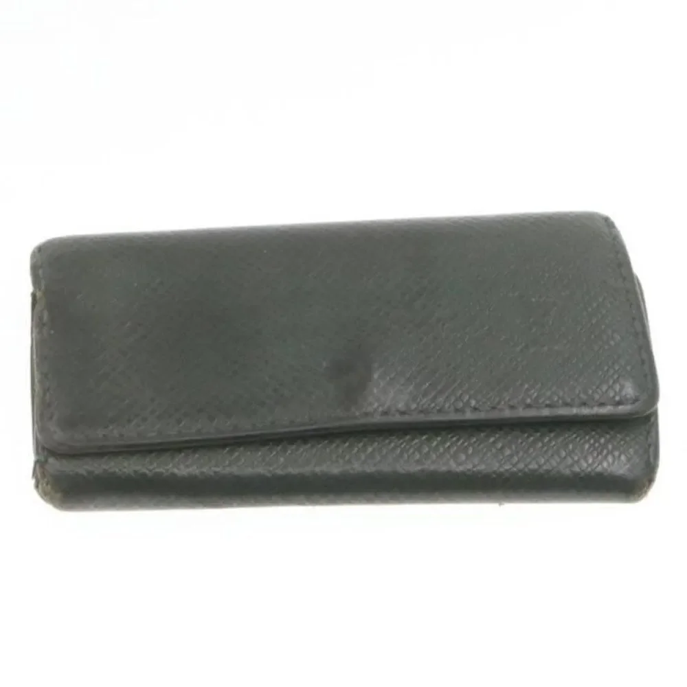 Louis Vuitton Taiga Key Holder/Wallet #1046💥PRICE DROP💥